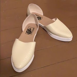 VANS slide flats
